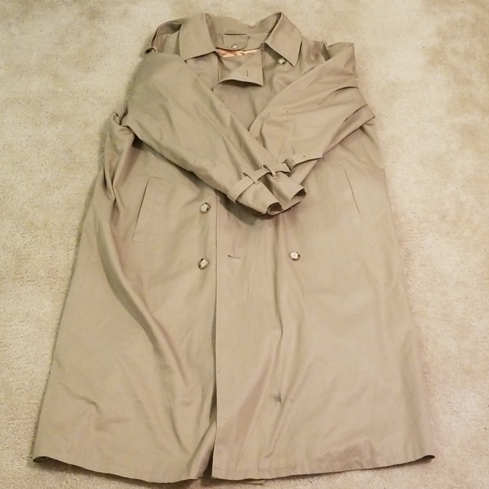 **Vintage** Yves Saint Laurent trench coat